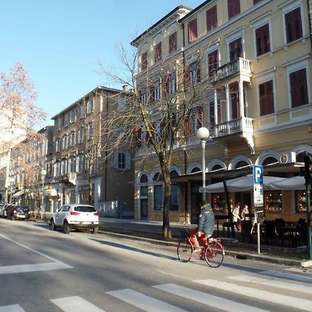 Residenza Vittorio Emanuele Apartment Gorizia Exterior photo